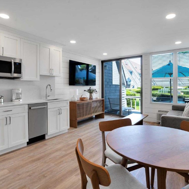 Shorelight Design LLC